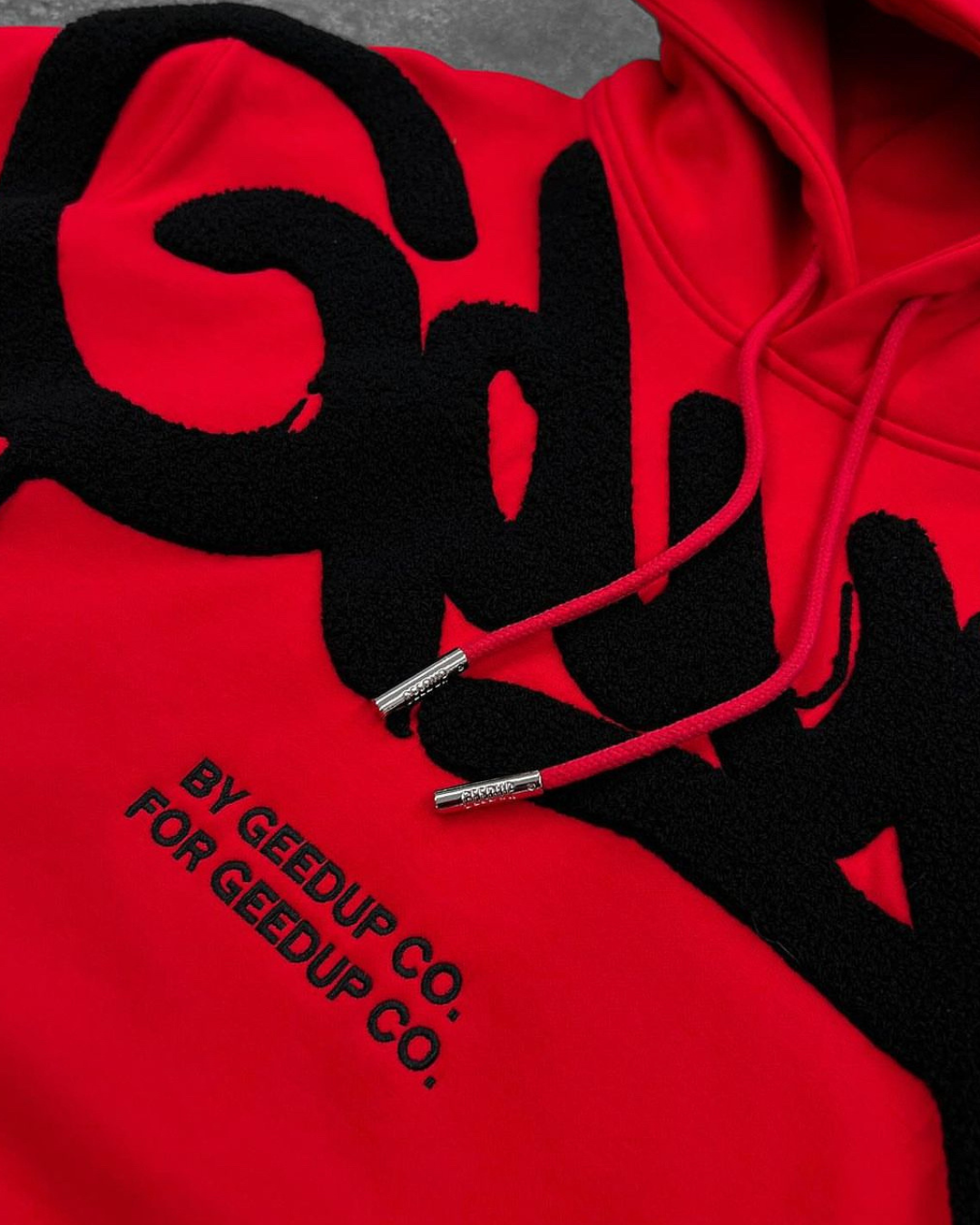 Geedup Handstyle Hoodie “Red/Black”