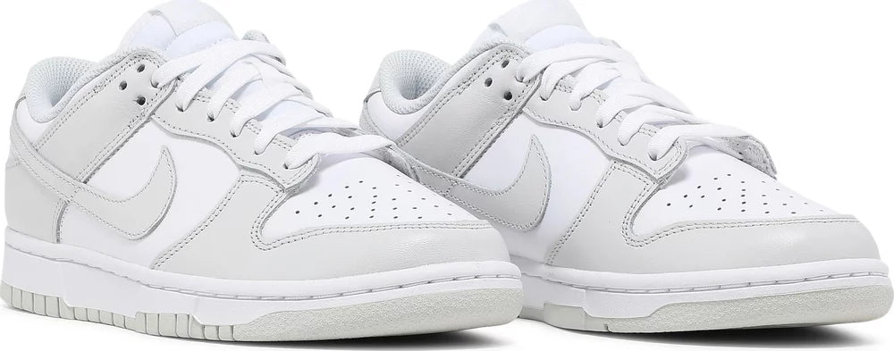 Nike Dunk Low W "Photon Dust"